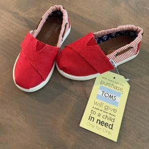 Toms toddler shoes